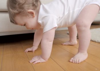 Mau Melatih Anak Berjalan? Ini Cara Paling Efektif!