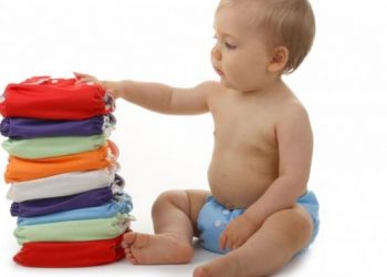 Nggak Cuma Ruang Ber-AC, Pemilihan Pakaian Juga Penting Untuk Si Kecil Saat Cuaca Panas