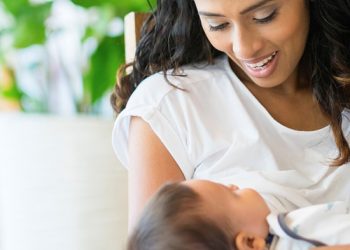 ASI Tidak Keluar Setelah Melahirkan? Ini Cara Mengatasinya!