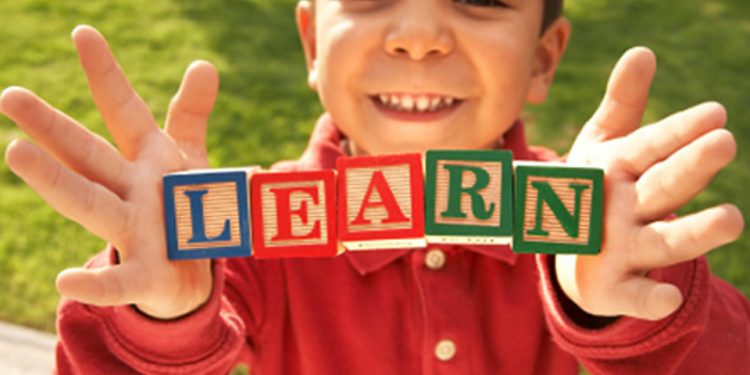 Belajar Bahasa Asing, Tips Membuat Masa Depan Si Kecil Cerah!