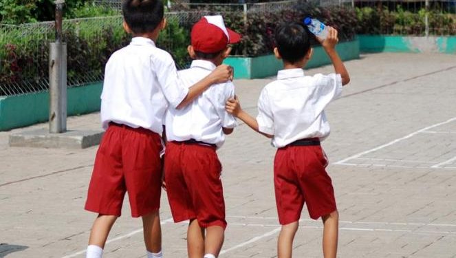 Kenakalan Anak Di Sekolah dan Tips Menghadapinya