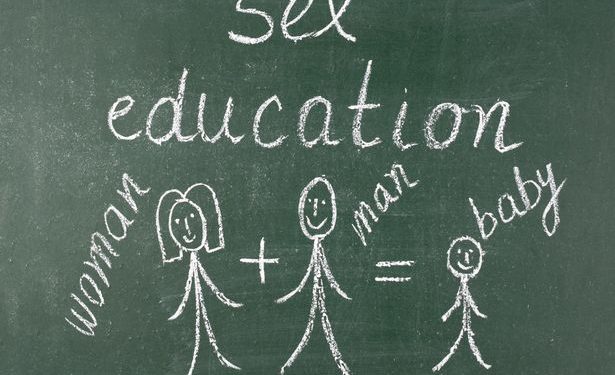 7 cara mengenalkan pendidikan seksual pada si kecil