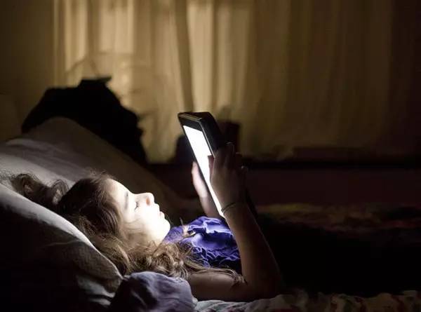 Gangguan tidur akibat gadget