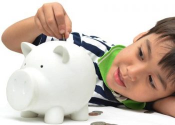 Ingin Si Kecil Berhemat? Yuk, Ajari Cara Mengatur Uang Sejak Dini!