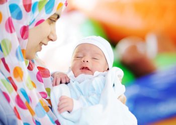5 Tips Berpuasa Saat Menyusui Yang Wajib Mama Ikuti