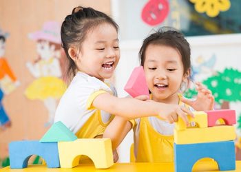 Penting! Memilih Mainan Sesuai Usia Buat Si Kecil