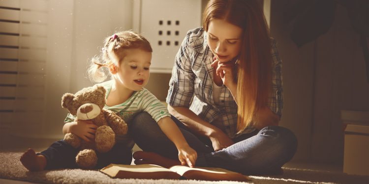 Yuk, Motivasi Anak Untuk Membaca!