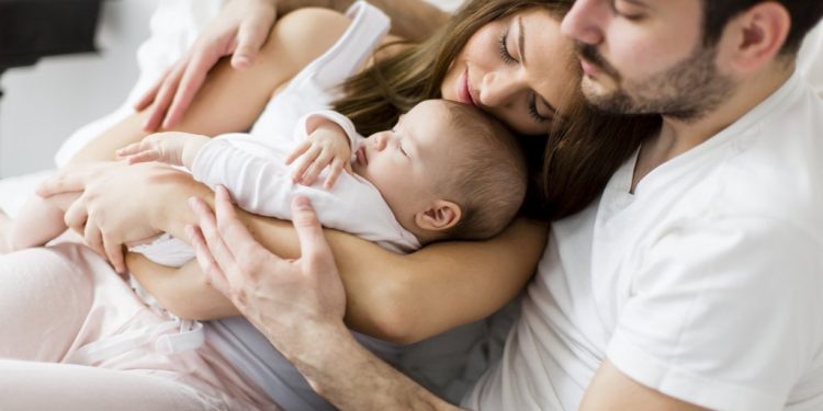 Menyusui Bayi Kontrasepsi Alami