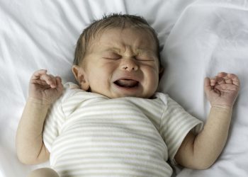 Jangan Abaikan Stres Pada Bayi, Yuk Kenali Cirinya!