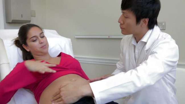 Pemeriksaan Kehamilan Itu Penting! Sumber: footage.framepool.com