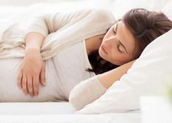 Posisi Tidur yang Aman untuk Ibu Hamil