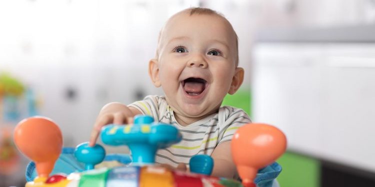 Permainan Seru untuk Bayi usia 6-9 Bulan