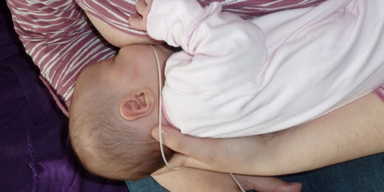 Proses Menyusui Sempat Terhenti? Jangan Menyerah, Yuk Lakukan Relaktasi