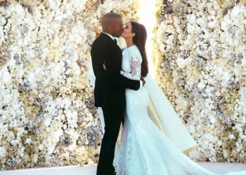 7 Inspirasi Baju Pernikahan ala Selebriti