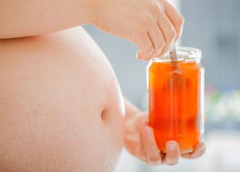 10 Manfaat Madu untuk Ibu Hamil dan Janin!