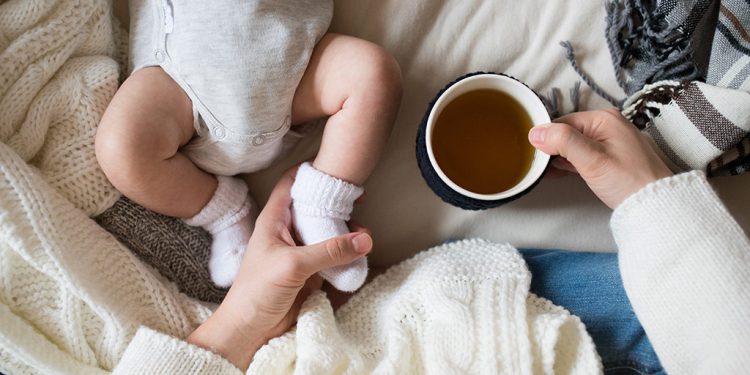 Ibu Menyusui Minum Jamu? Bolehkah?