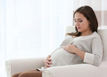 Penting Moms! Ketahui Mengenai Posisi Duduk Ibu Hamil