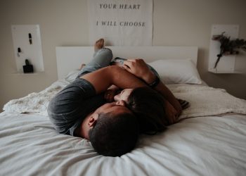 Kesalahan Seputar Hubungan Seks yang Sering Dilakukan Mampaps