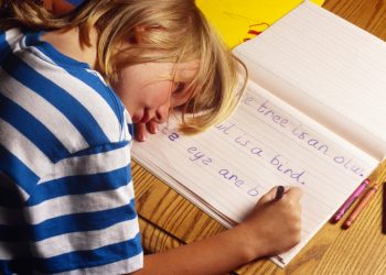 Mams! Yuk Kenali dan Deteksi Dini Disleksia pada Anak