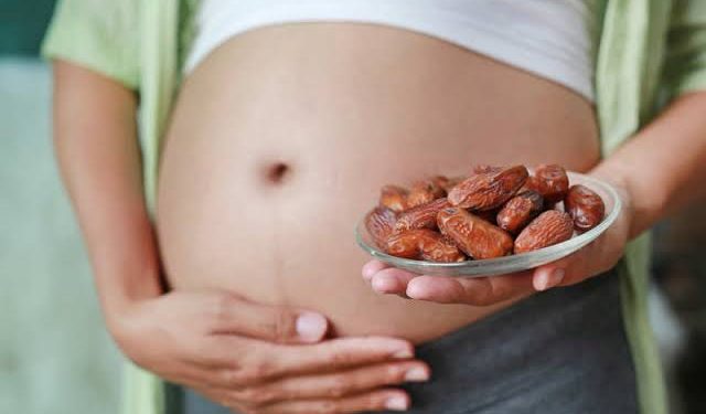 manfaat kurma untuk ibu hamil 2