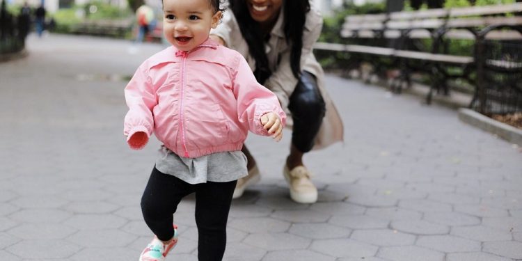 Kekacauan yang Indah pada Perkembangan Bayi 14 Bulan
