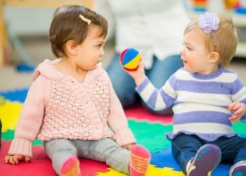 Perkembangan Bayi 15 Bulan Tantangan Baru untuk Si Kecil