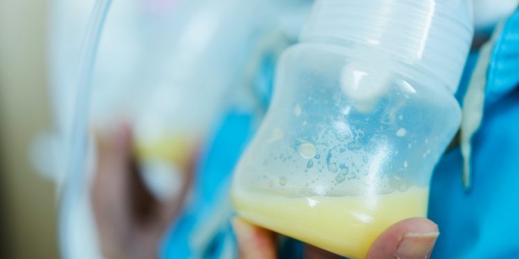 7 Fakta dan Mitos Seputar ASI Eksklusif 6 Bulan