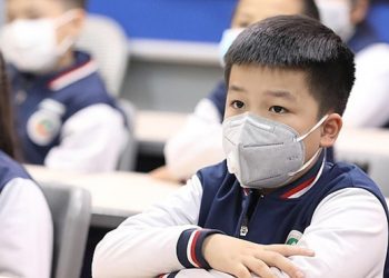 Si Kecil Hendak Masuk Sekolah Lagi? Setuju kah, Mampaps?