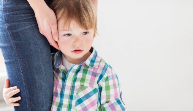 Bayi Menangis Histeris Saat Bertemu Orang? Kenapa Ya?