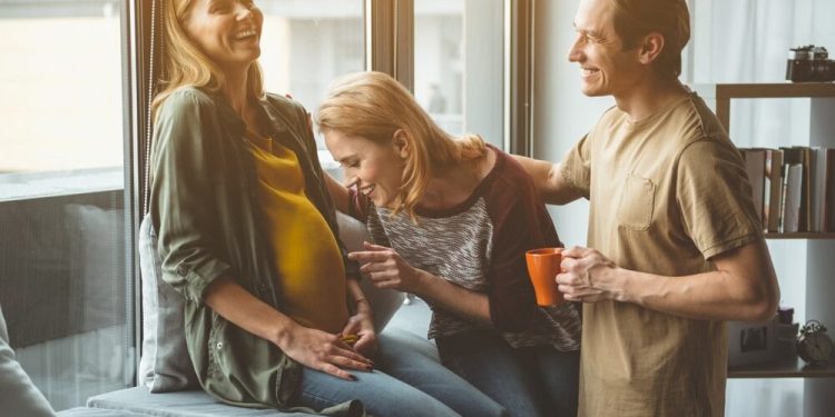 Surrogate Mother Tren di Kalangan Mama, Ketahui yuk Ma!