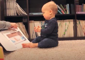 5 Cara Ampuh, Stimulasi Agar Anak Bayi Cepat Bicara