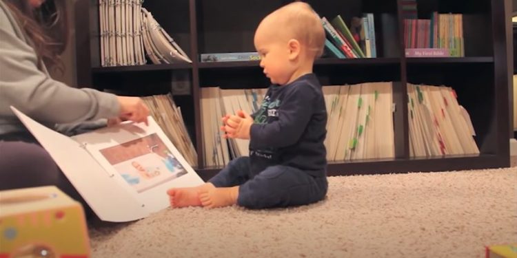 5 Cara Ampuh, Stimulasi Agar Anak Bayi Cepat Bicara