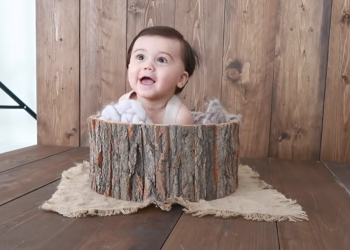 ide background foto bayi