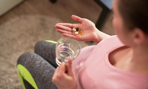 minum obat penguat kandungan