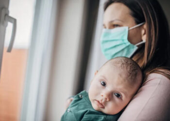 Mama Perlu Tahu Tips Merawat Bayi Saat Pandemi