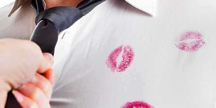 Tips Pertahankan Rumah Tangga Meski Suami Selingkuh!