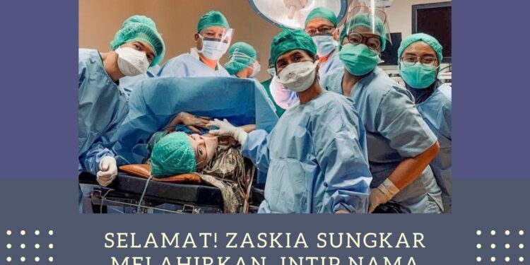 Selamat! Zaskia Sungkar Melahirkan, Intip Nama Unik Bayinya!