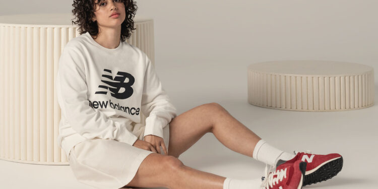 4 Rekomendasi Sepatu New Balance Pria Terbaik Untuk Paps!