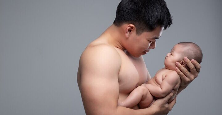 5 Peran Penting Papa dalam Tumbuh Kembang di 2 Tahun Pertama Si Kecil